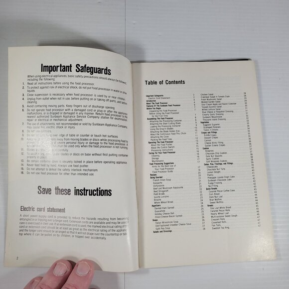 Vintage 1980 Sunbeam Vista Food Processor Instruction Manual Cookbook Recipes - Picture 4 of 7